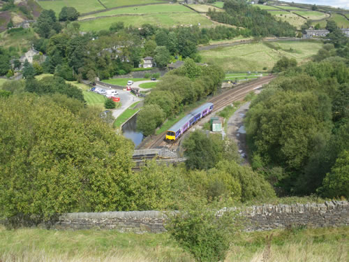 Pennines Heritage Trail-From Huddersfield to the Colne Valley-The Kirklees Way